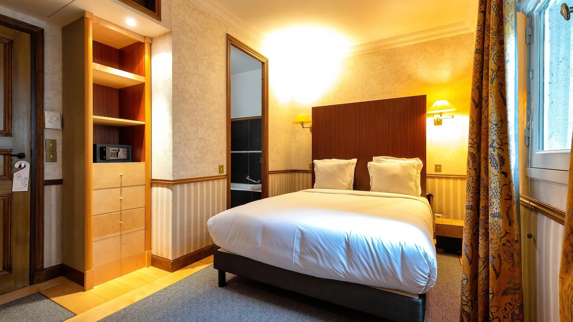 Hotel Relais Monceau Paris 4*,  France